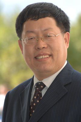 "楊鐘健學術講座"第一百四十七講（“弘揚愛國奮斗精神、建功立業新時代”系列活動）：人工光合成太陽燃料的探索
