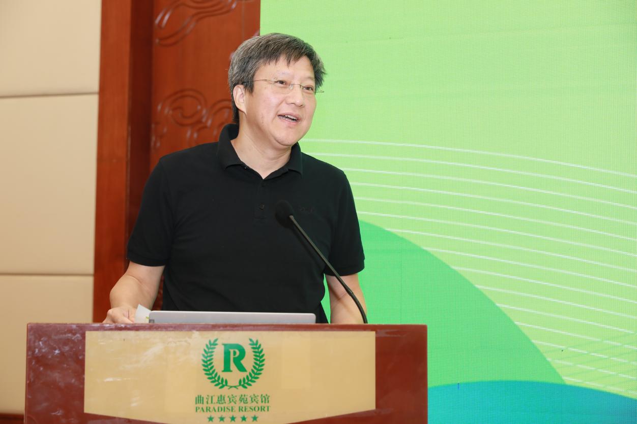林萬龍主持