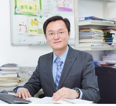 西北大學創新論壇第一千六百五十二講：植物和綠藻捕光復合物功能調節和生成過程的超分子基礎